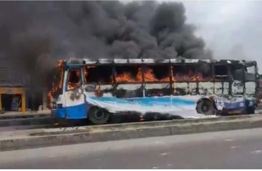 Mob Sets BRT Bus on Fire Along Ikorodu Road